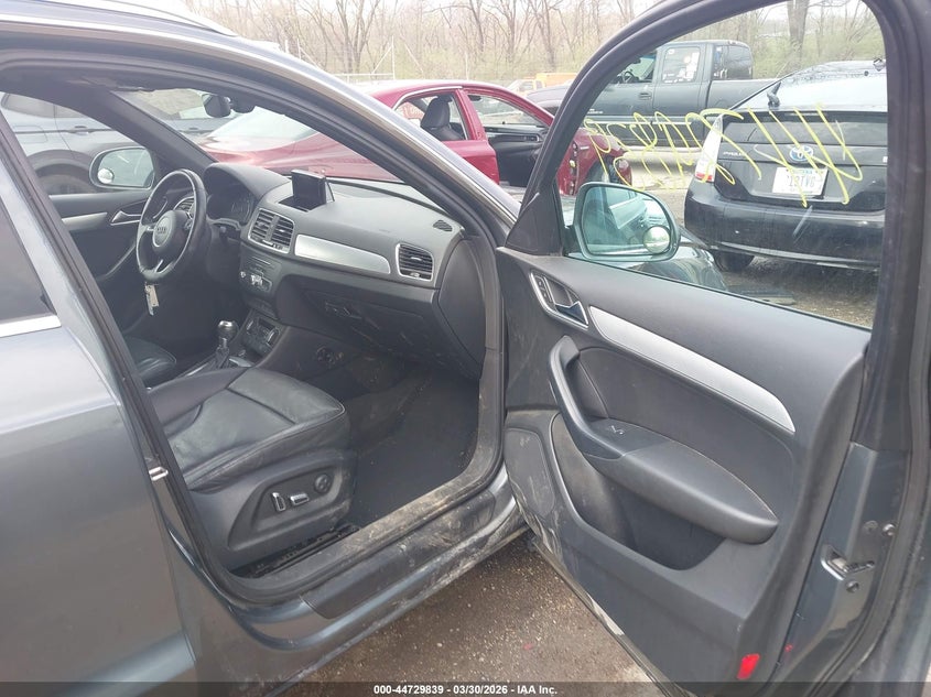 AUDI Q3 - zdjęcie 5
