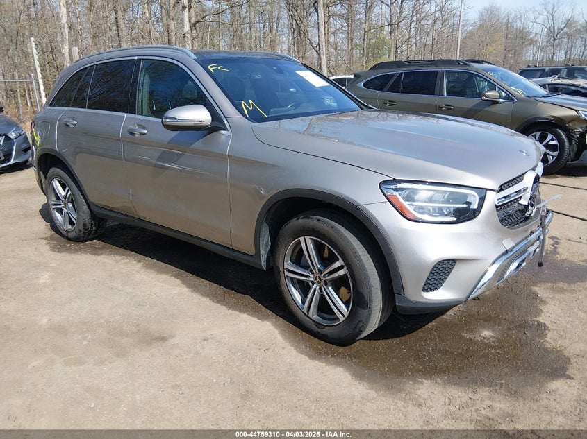MERCEDES-BENZ GLC 300 - zdjęcie 1