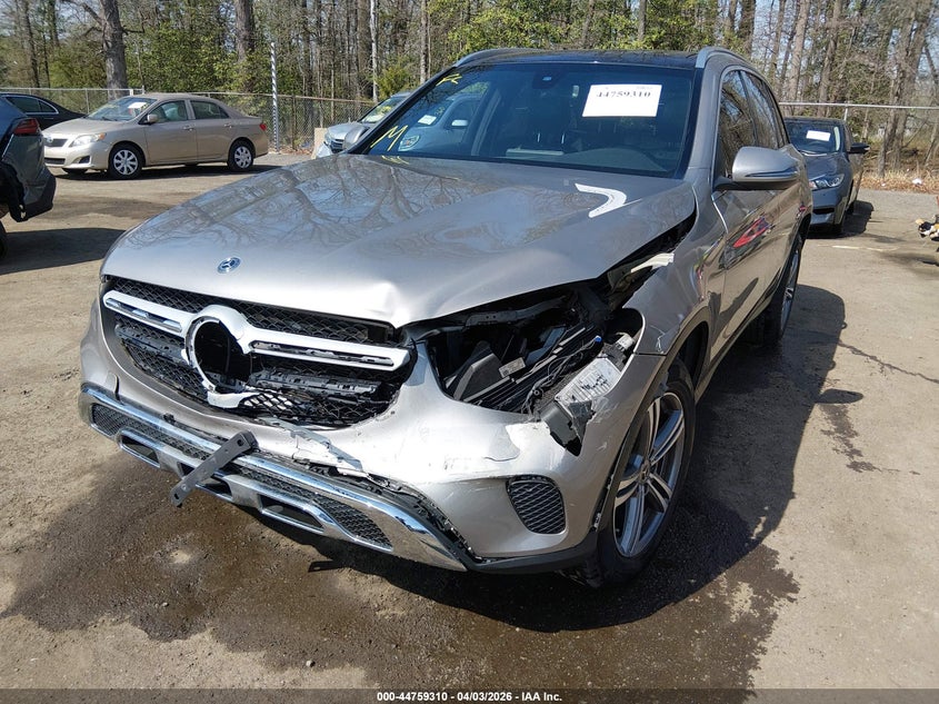 MERCEDES-BENZ GLC 300 - zdjęcie 6