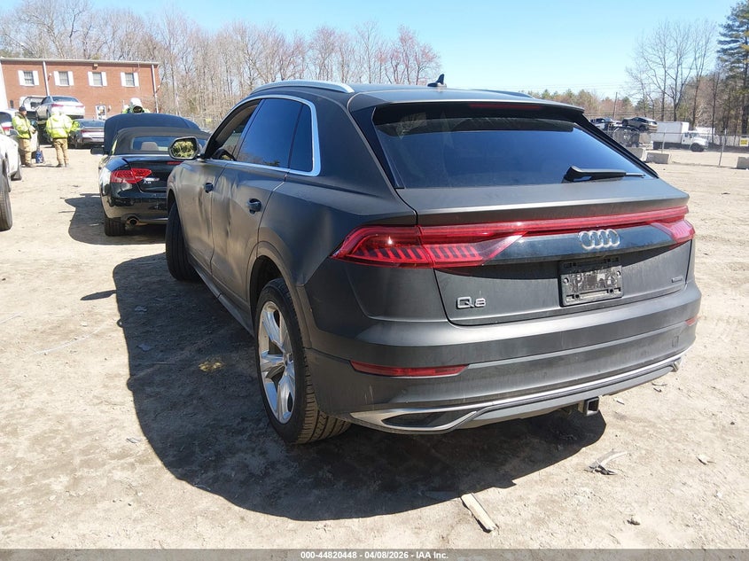 AUDI Q8 - zdjęcie 3