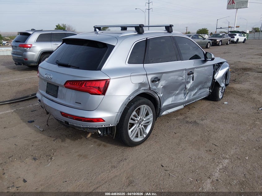 AUDI Q5 - zdjęcie 4