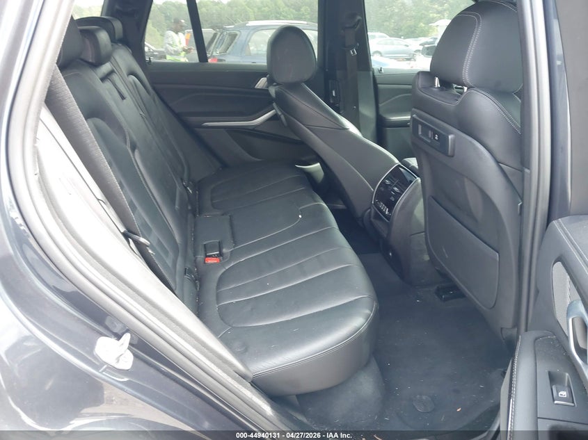 BMW X5 - zdjęcie 8