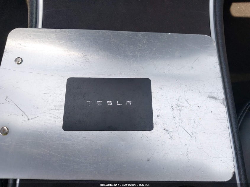 TESLA MODEL Y - zdjęcie 11