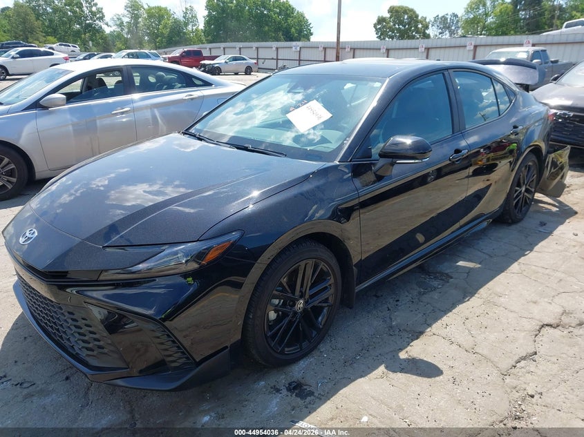 TOYOTA CAMRY - zdjęcie 2
