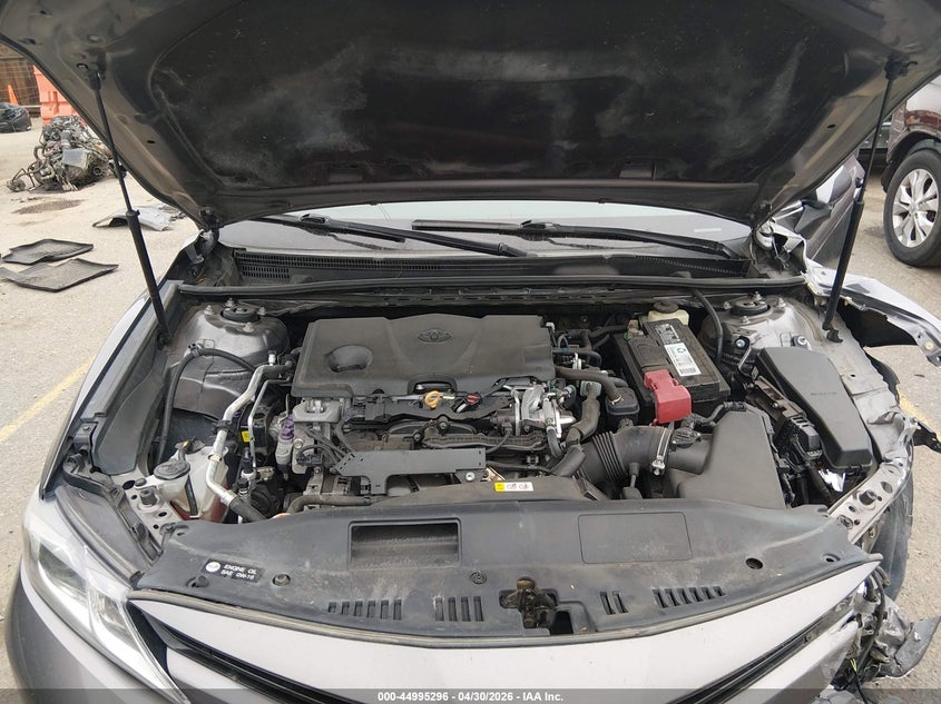 TOYOTA CAMRY - zdjęcie 10