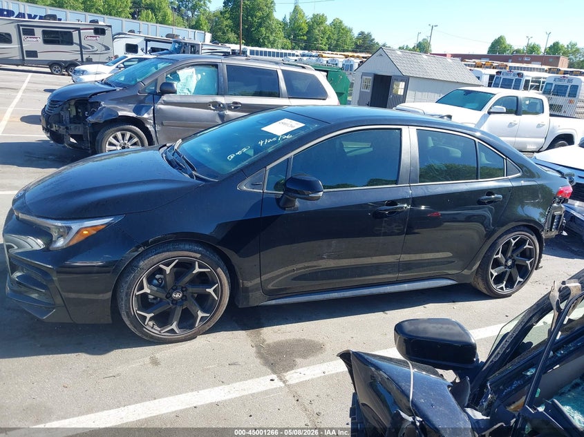 TOYOTA COROLLA - zdjęcie 15