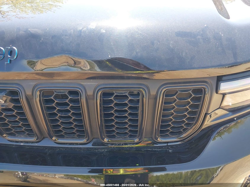 JEEP GRAND CHEROKEE 4XE - zdjęcie 10