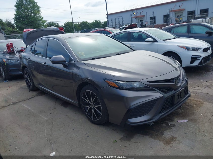 TOYOTA CAMRY - zdjęcie 14