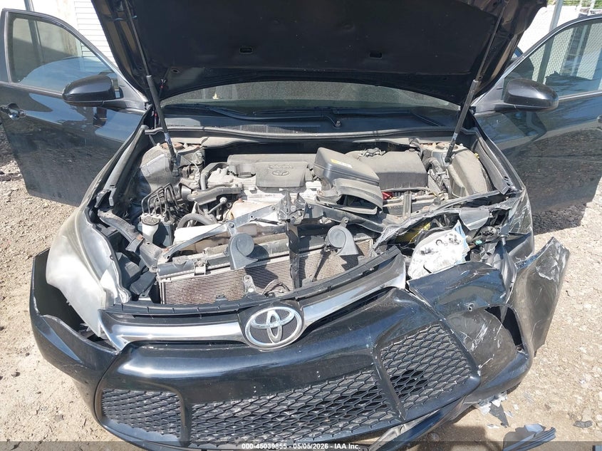 TOYOTA CAMRY - zdjęcie 10