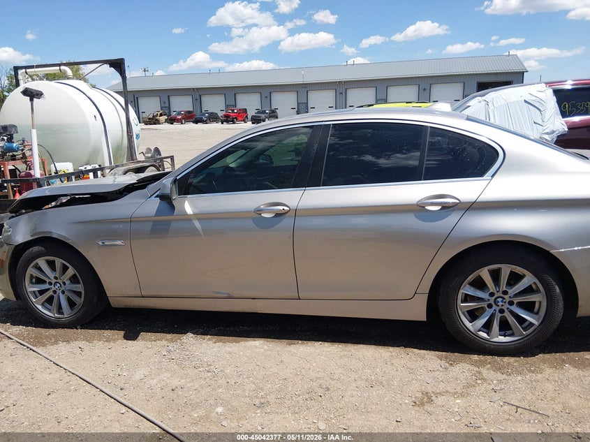 BMW 528I - zdjęcie 15