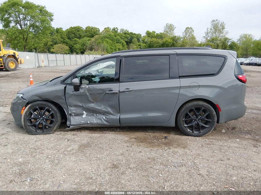 CHRYSLER PACIFICA - zdjęcie 14