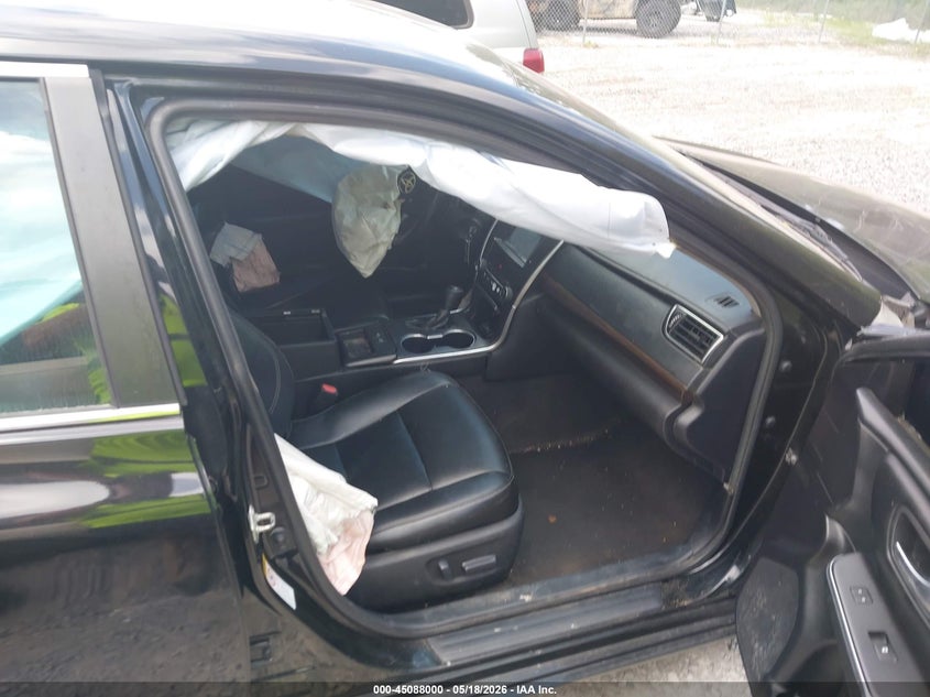 TOYOTA CAMRY - zdjęcie 5