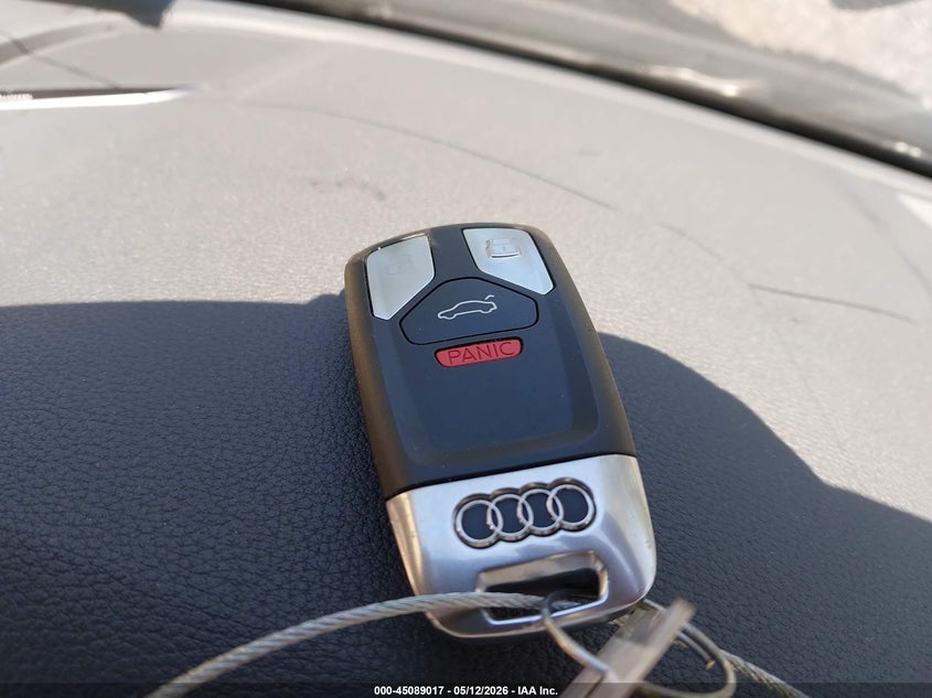 AUDI A4 - zdjęcie 11