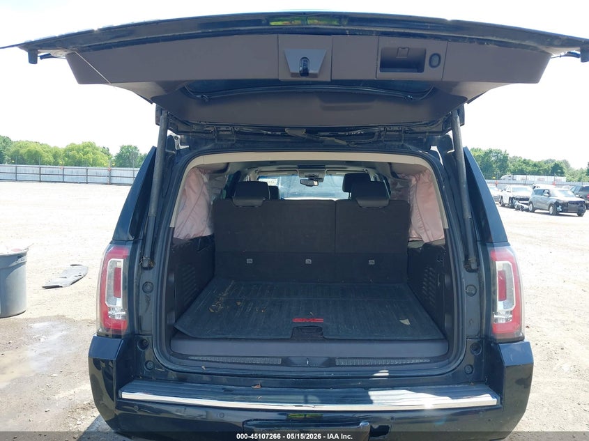 GMC YUKON XL - zdjęcie 18