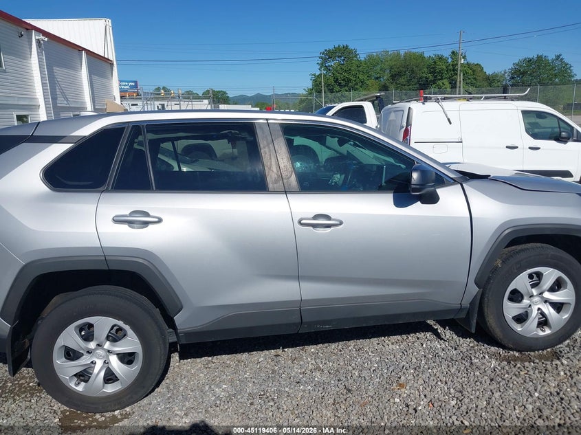 TOYOTA RAV4 - zdjęcie 13