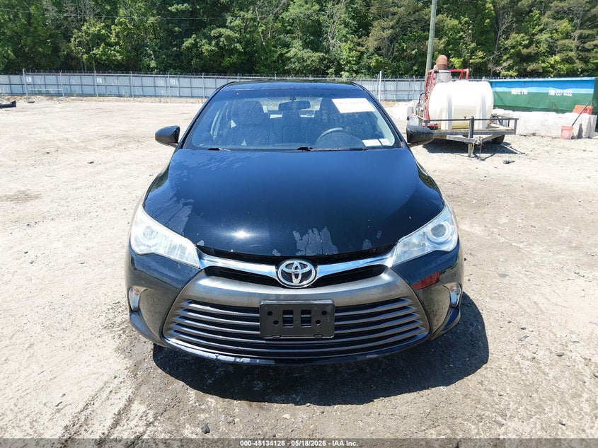TOYOTA CAMRY - zdjęcie 13