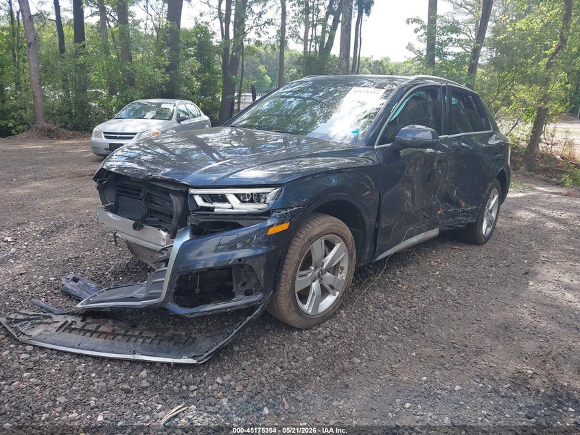 AUDI Q5 - zdjęcie 2