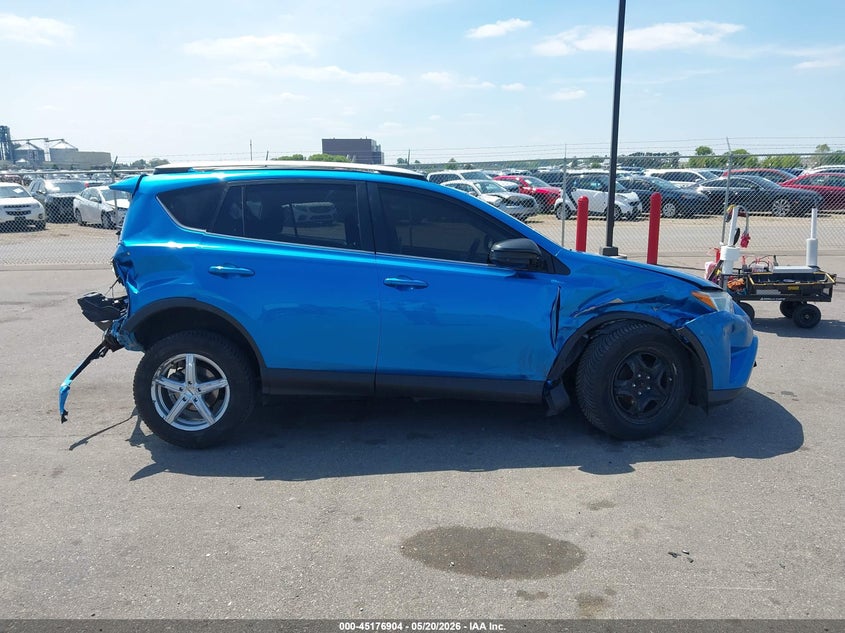 TOYOTA RAV4 - zdjęcie 14