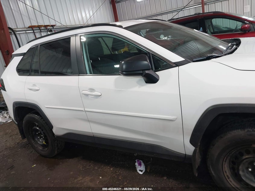 TOYOTA RAV4 - zdjęcie 13