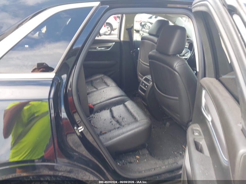 CADILLAC XT5 - zdjęcie 8