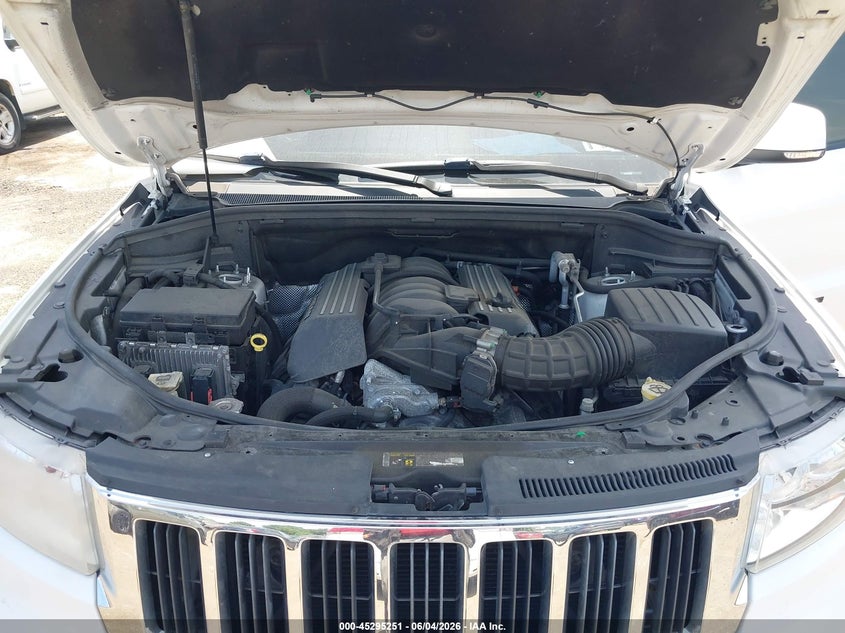 JEEP GRAND CHEROKEE - zdjęcie 10