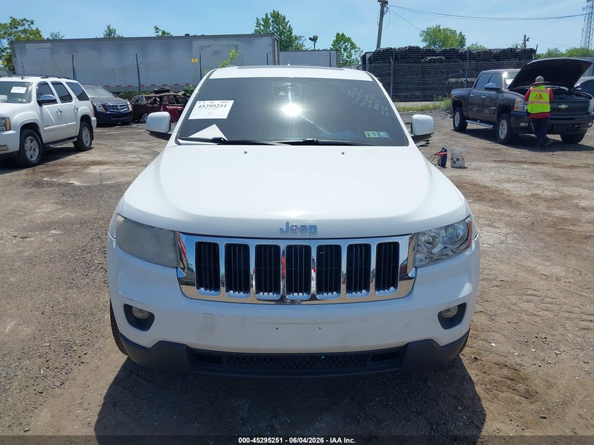 JEEP GRAND CHEROKEE - zdjęcie 12