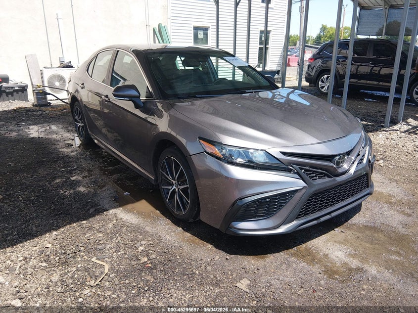 TOYOTA CAMRY - zdjęcie 1