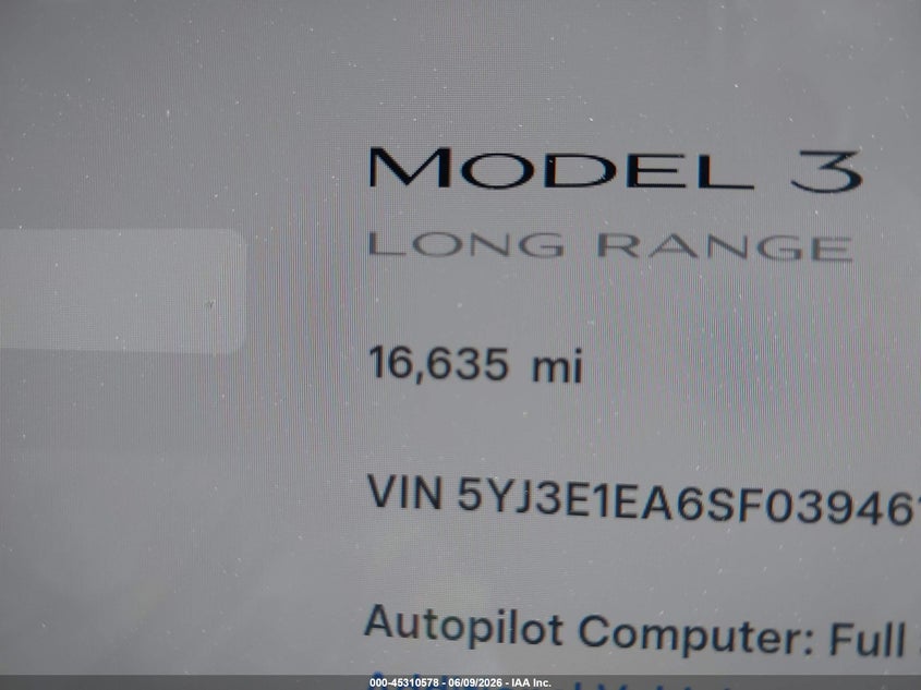 TESLA MODEL 3 - zdjęcie 15