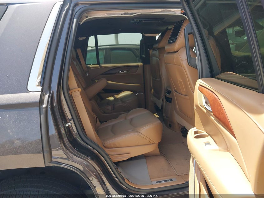 CADILLAC ESCALADE - zdjęcie 8
