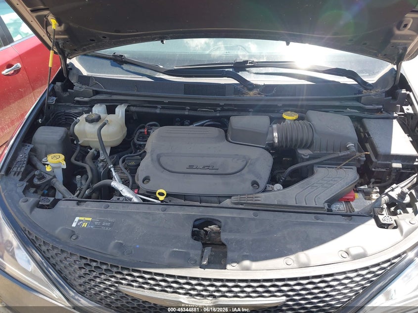 CHRYSLER PACIFICA - zdjęcie 10