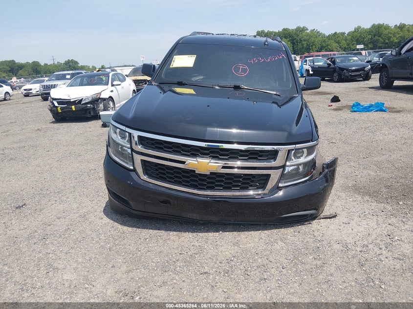 CHEVROLET SUBURBAN - zdjęcie 12