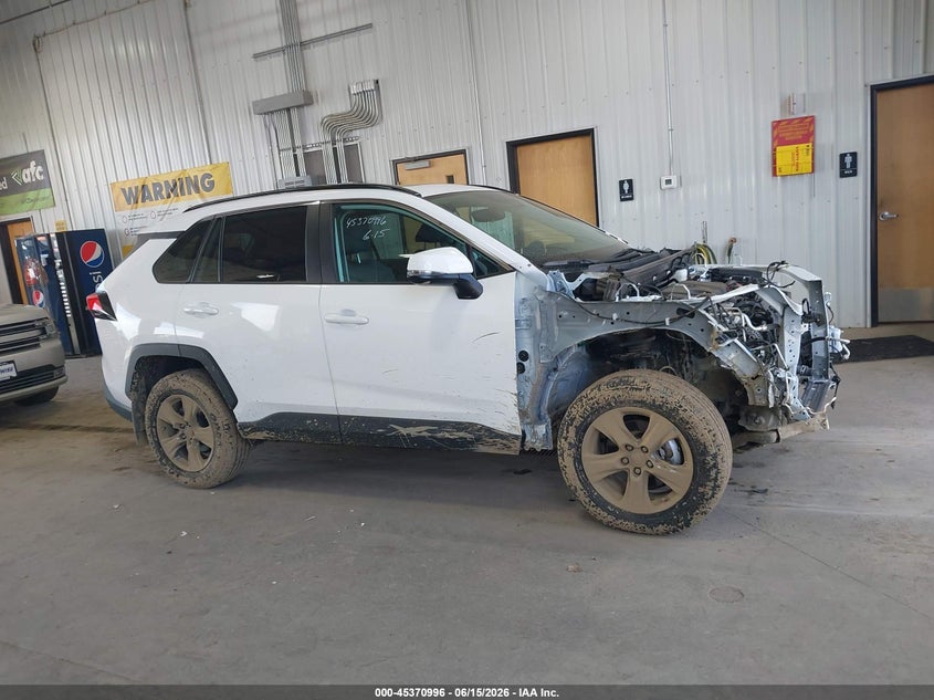 TOYOTA RAV4 - zdjęcie 13