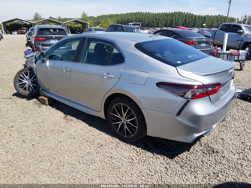 TOYOTA CAMRY - zdjęcie 3