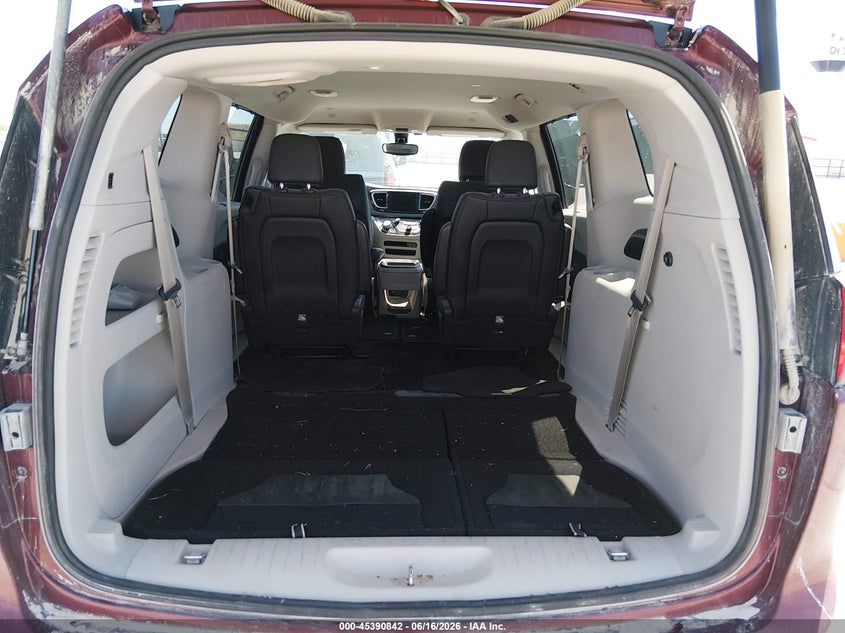 CHRYSLER PACIFICA - zdjęcie 17