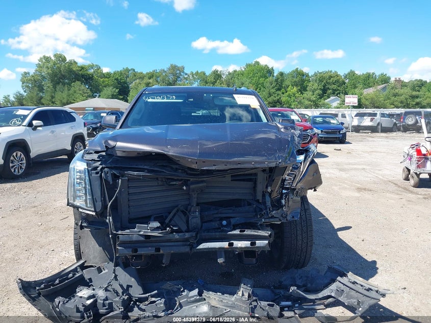 CADILLAC ESCALADE - zdjęcie 13