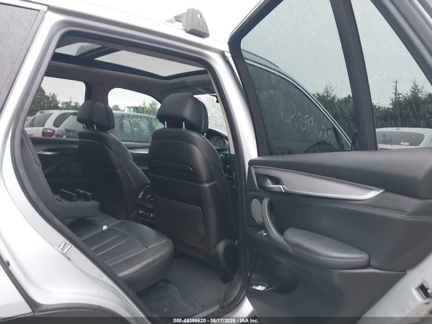 BMW X5 - zdjęcie 8