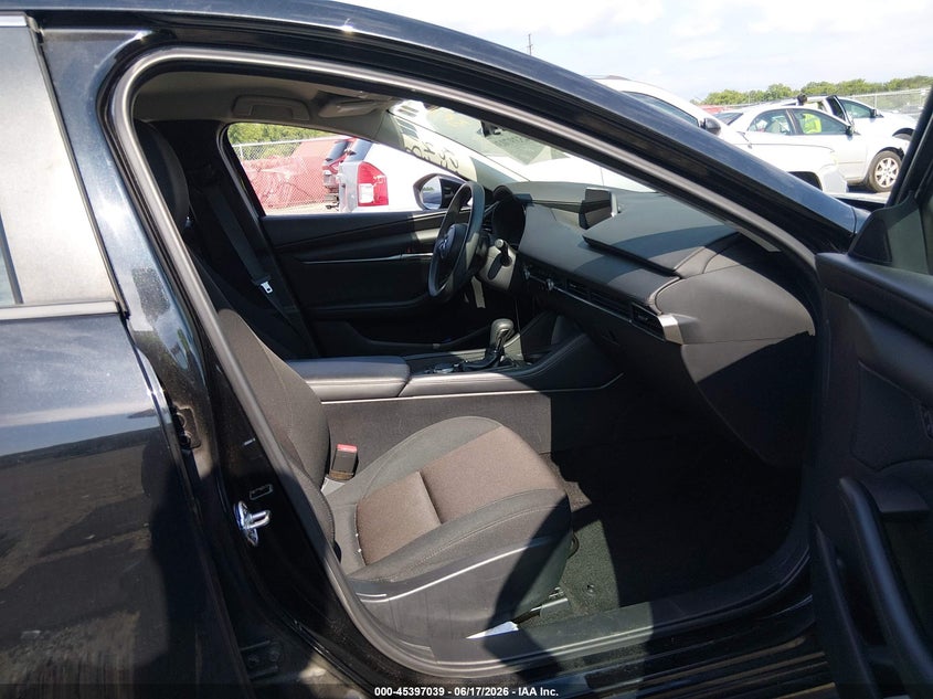 MAZDA MAZDA3 - zdjęcie 5