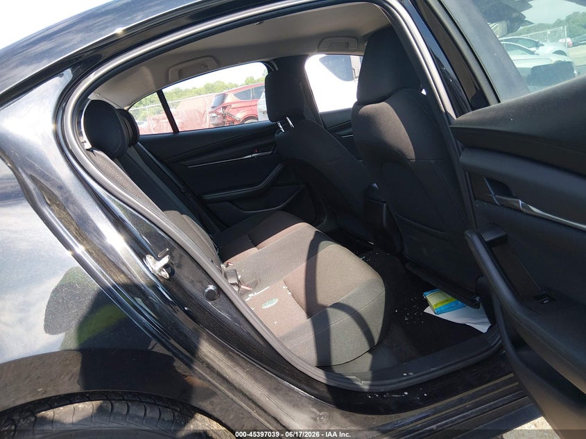 MAZDA MAZDA3 - zdjęcie 8