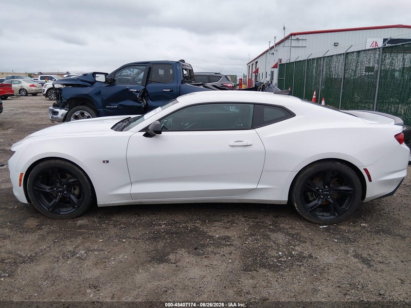 CHEVROLET CAMARO - zdjęcie 14