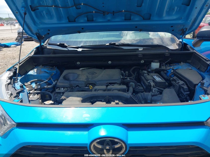 TOYOTA RAV4 - zdjęcie 10