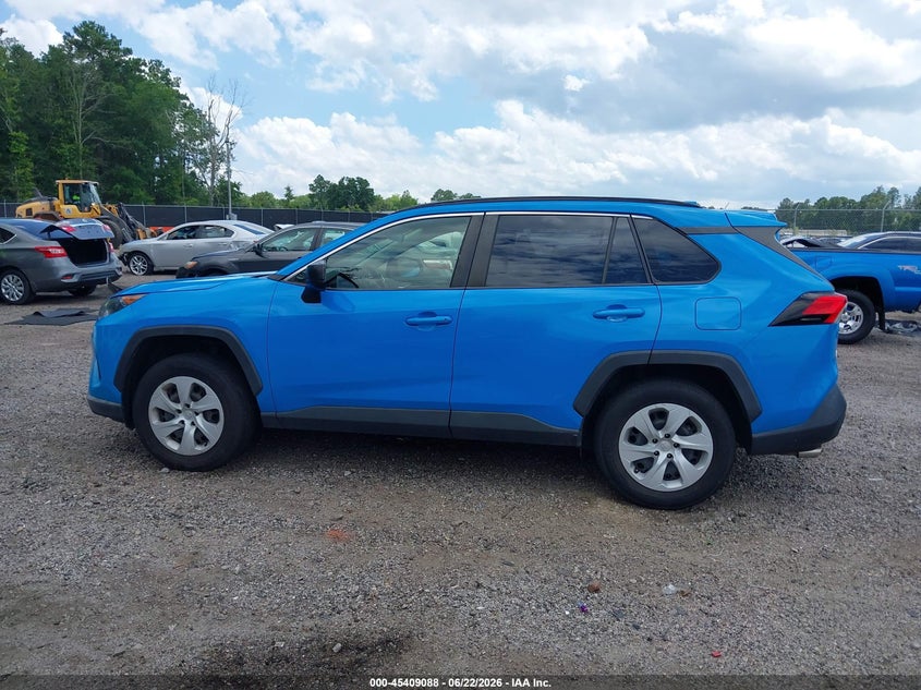 TOYOTA RAV4 - zdjęcie 15