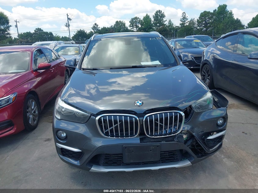 BMW X1 - zdjęcie 12