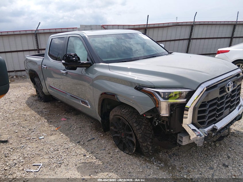 TOYOTA TUNDRA - zdjęcie 1