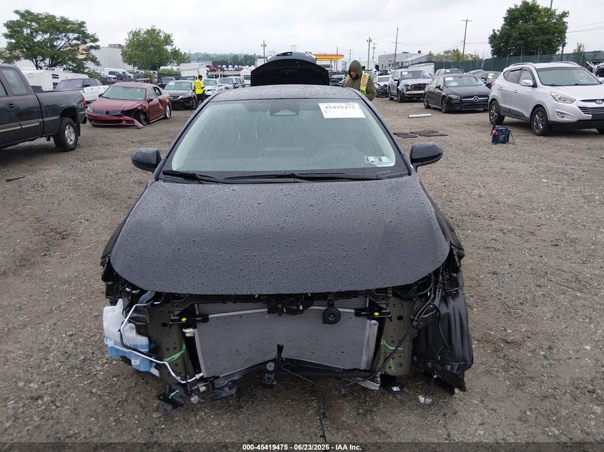 TOYOTA COROLLA - zdjęcie 12
