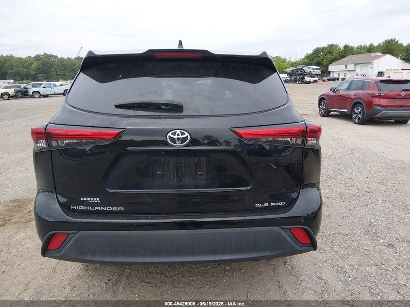 TOYOTA HIGHLANDER - zdjęcie 17