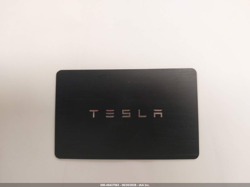 TESLA MODEL Y - zdjęcie 11
