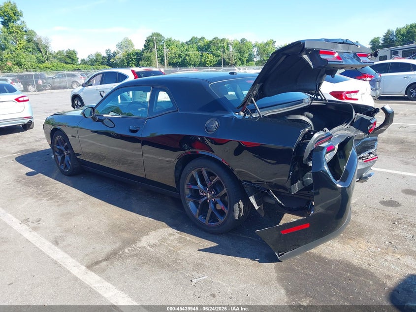 DODGE CHALLENGER - zdjęcie 3