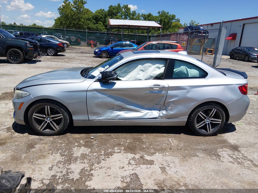 BMW 230I - zdjęcie 14