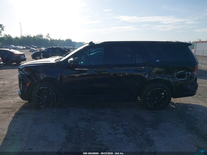 CADILLAC ESCALADE - zdjęcie 14
