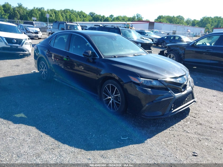 TOYOTA CAMRY - zdjęcie 1